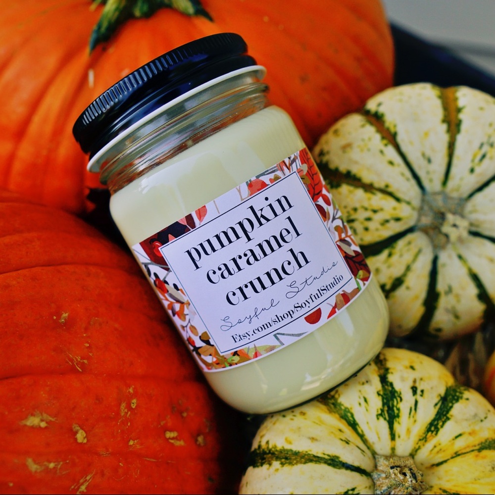 Pumpkin caramel crunch soy candle